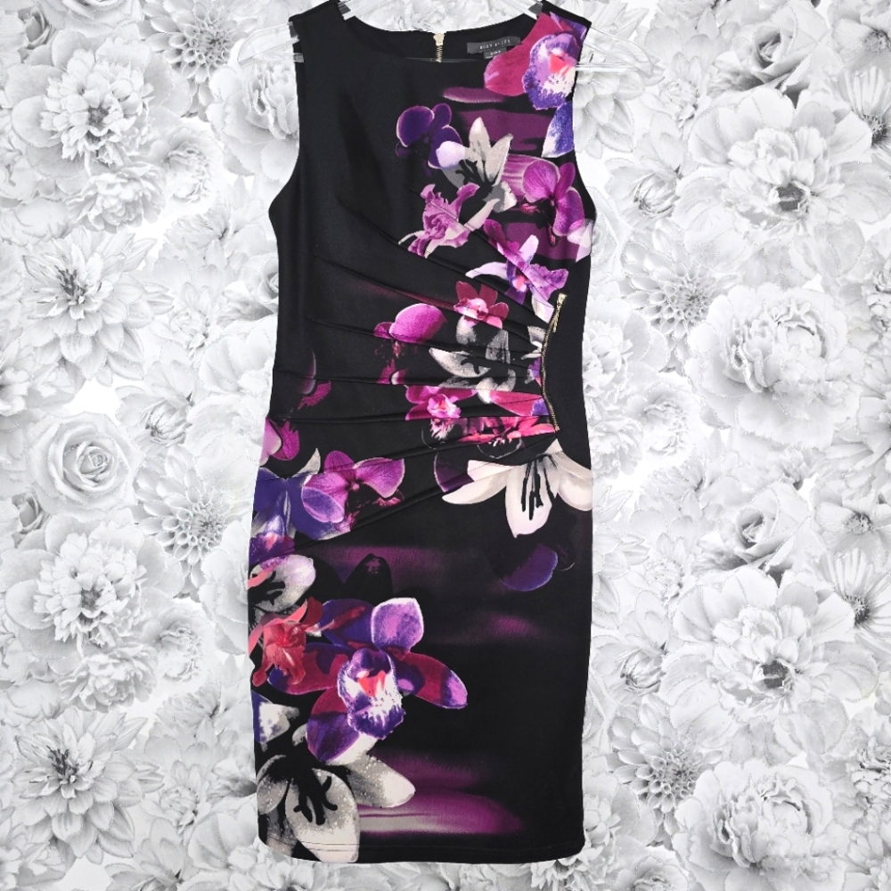 •SUZY SHIER• Gold Zipper Fitted Floral Black and Purple Dress Flattering Design